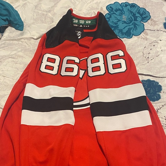 Jack Hughes NJ Devils Jersey - Picture 11 of 12